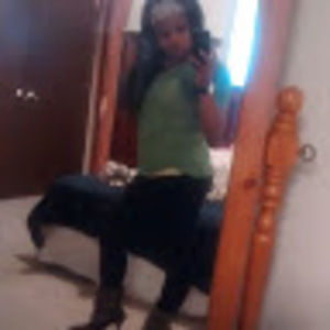 Meet your Posher, Vanessa